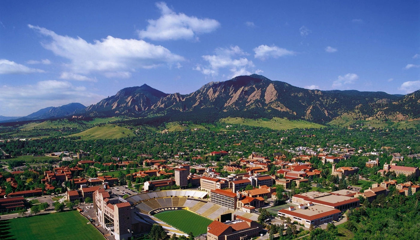 Happy Tassel | University of Colorado Boulder Undergraduates and Post Graduates Student Housing 